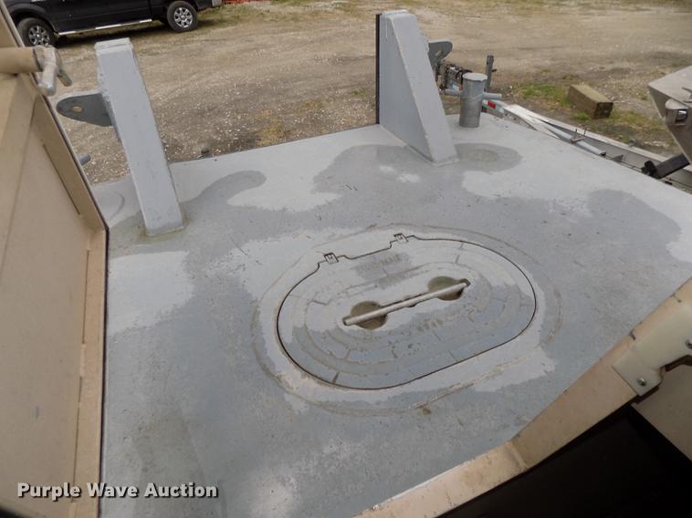 image for item DZ9687 1989 Sea Ark dredging crew boat