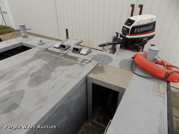 image for item DZ9687 1989 Sea Ark dredging crew boat