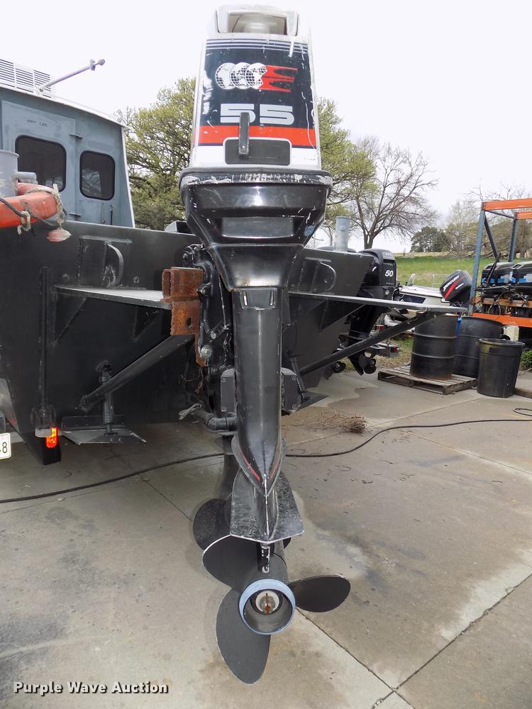 image for item DZ9687 1989 Sea Ark dredging crew boat