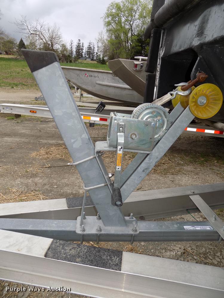 image for item DZ9687 1989 Sea Ark dredging crew boat