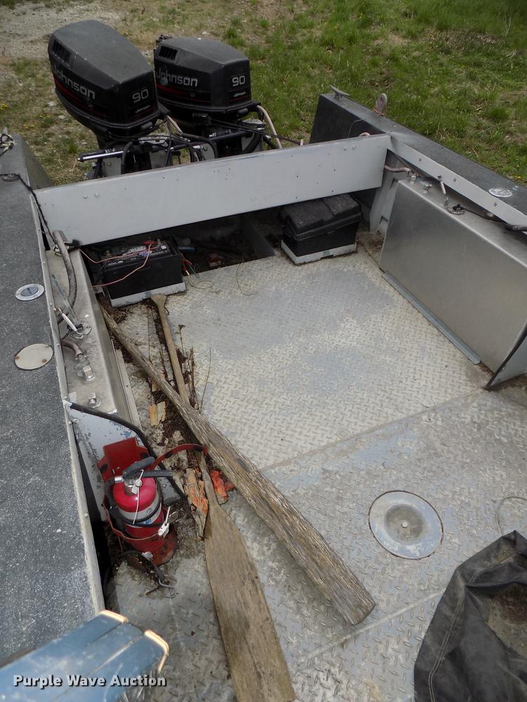 image for item DZ9688 1994 Monark boat