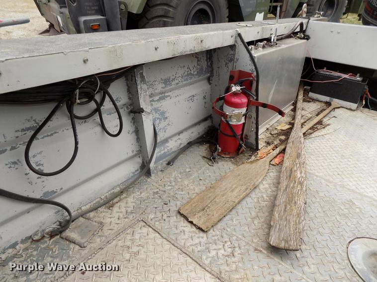 image for item DZ9688 1994 Monark boat