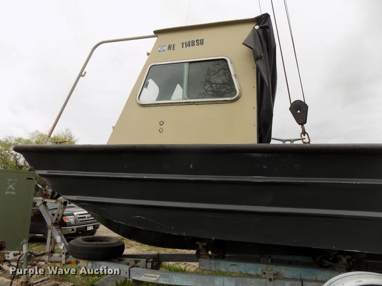 image for item DZ9688 1994 Monark boat