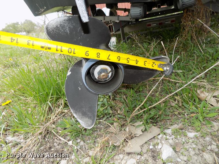 image for item DZ9688 1994 Monark boat