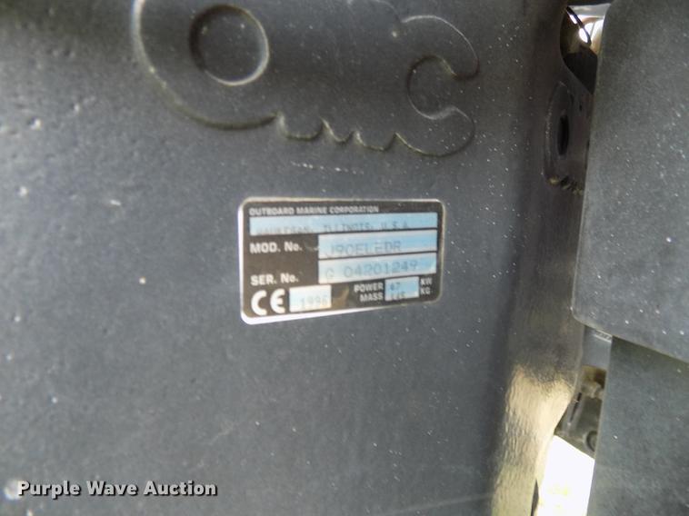 image for item DZ9688 1994 Monark boat