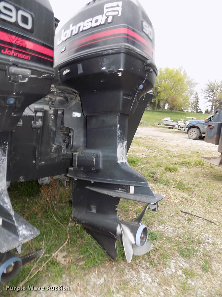 image for item DZ9688 1994 Monark boat