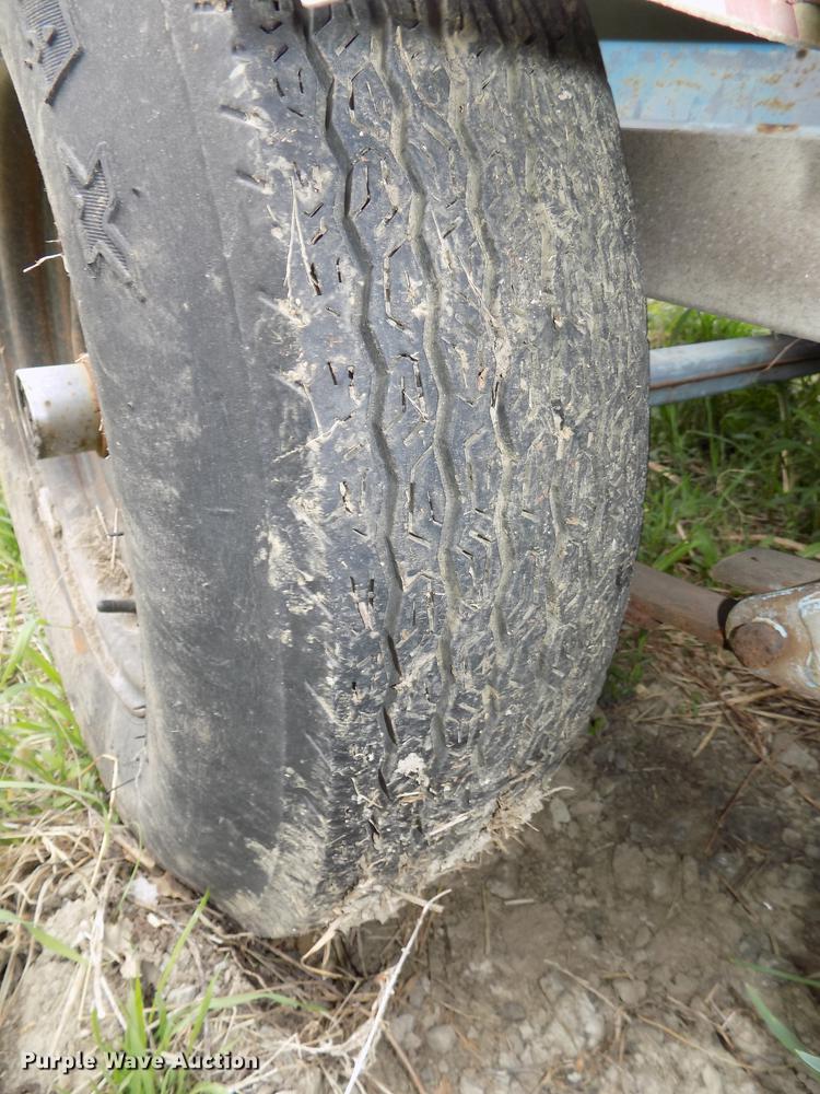 image for item DZ9688 1994 Monark boat