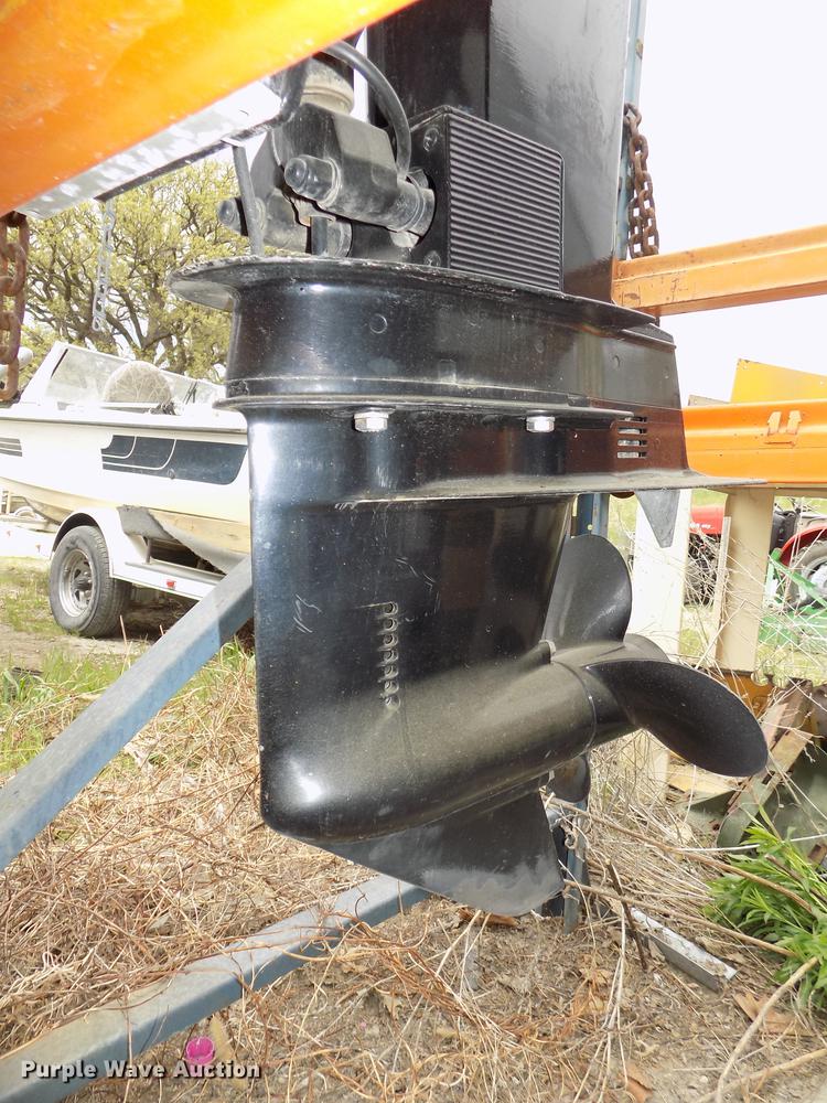 image for item DZ9689 (3) 1999 Mercury 55 Sea Pro outboard motors