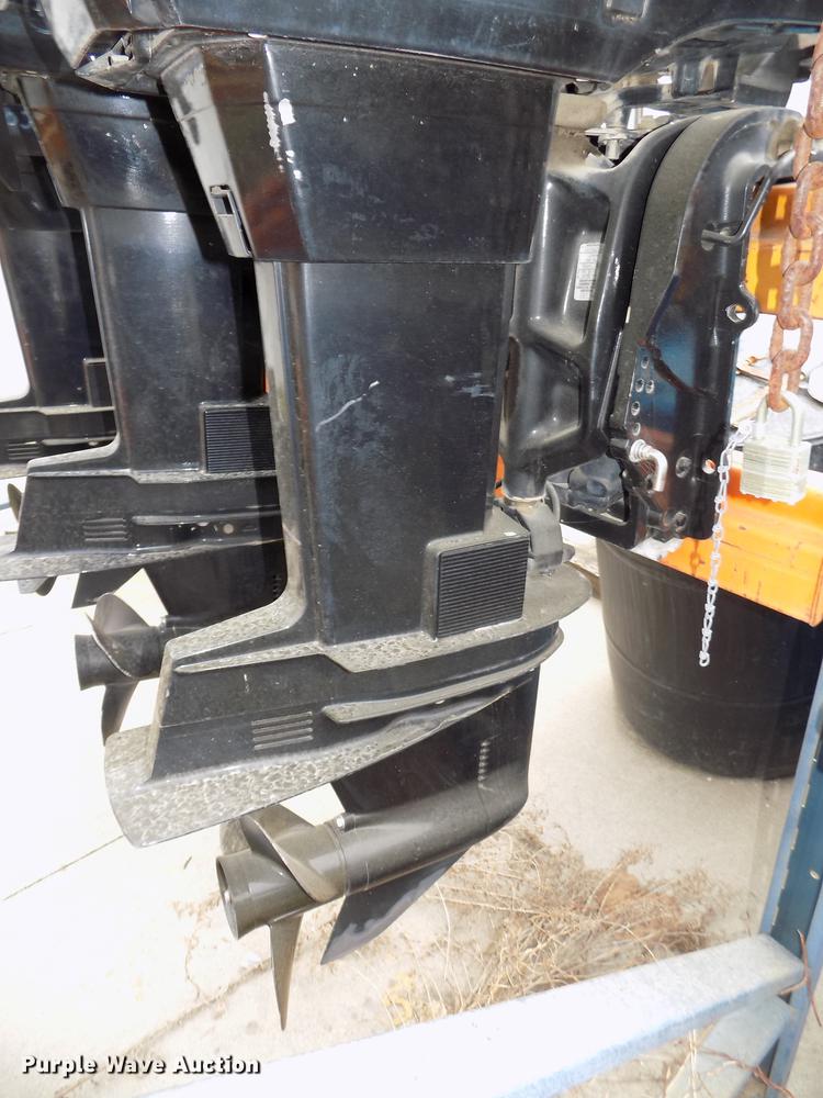 image for item DZ9689 (3) 1999 Mercury 55 Sea Pro outboard motors