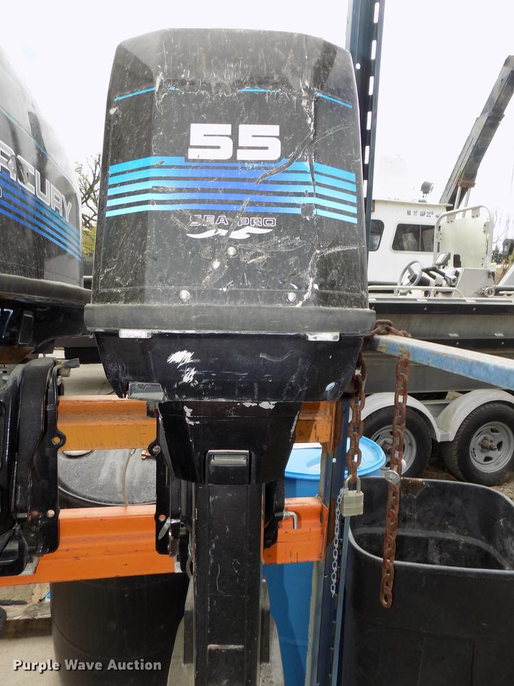 image for item DZ9689 (3) 1999 Mercury 55 Sea Pro outboard motors