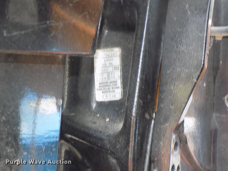 image for item DZ9689 (3) 1999 Mercury 55 Sea Pro outboard motors