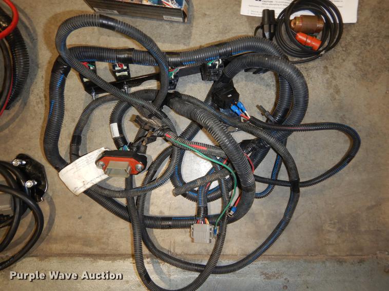 image for item EB9672 Kubota wiring harness and switch