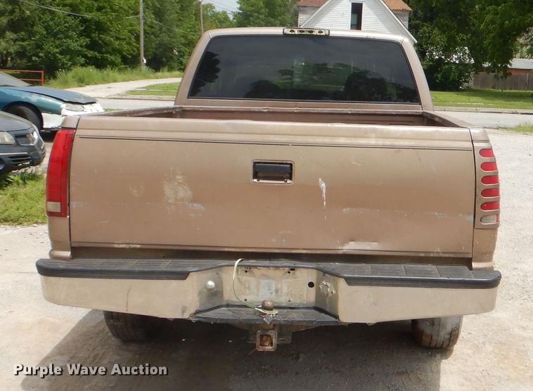 image for item ED9255 1997 Chevrolet C1500 Ext. Cab pickup truck