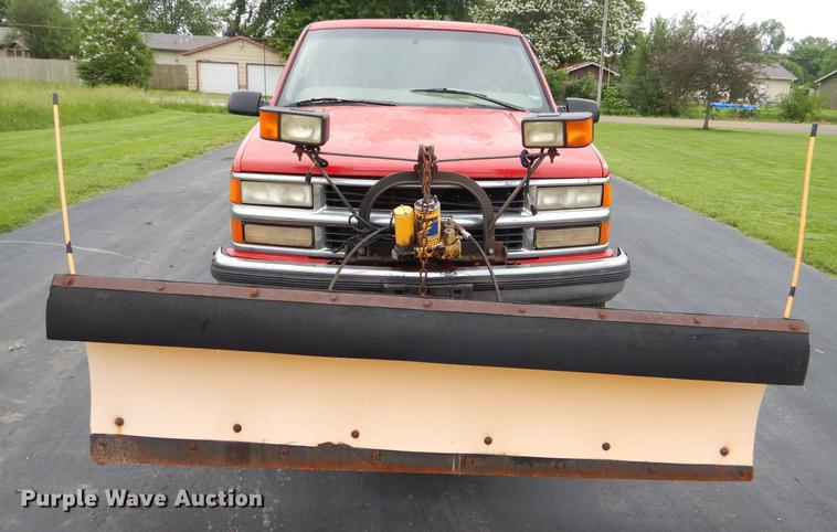 image for item ED9268 1997 Chevrolet K1500 Ext. Cab pickup truck