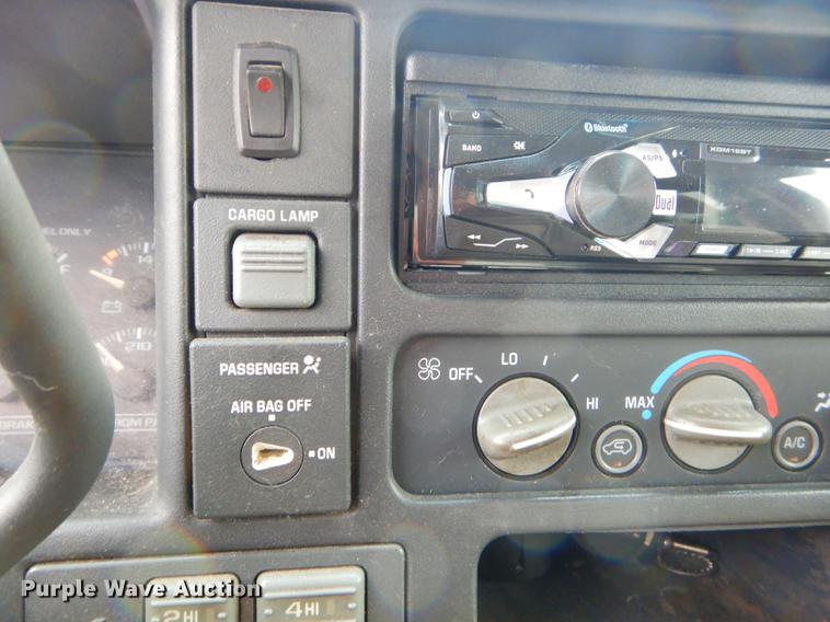 image for item ED9268 1997 Chevrolet K1500 Ext. Cab pickup truck