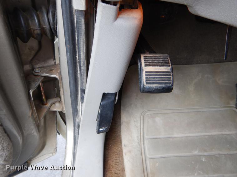 image for item ED9271 1998 Chevrolet K1500 Ext. Cab pickup truck