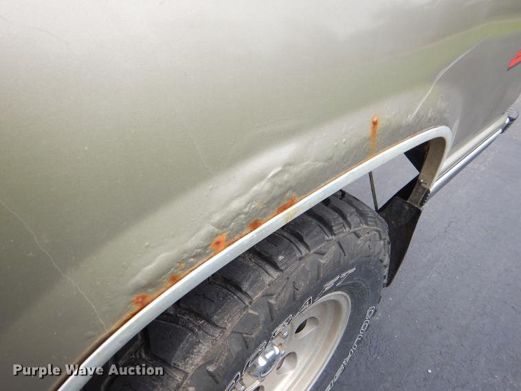 image for item ED9271 1998 Chevrolet K1500 Ext. Cab pickup truck