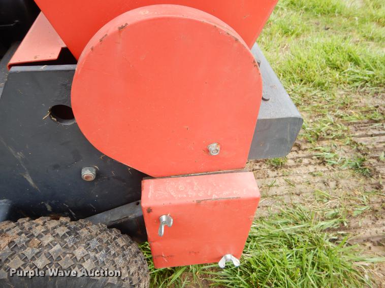 image for item ED9274 1999 Verti Seed 004-804 over seeder