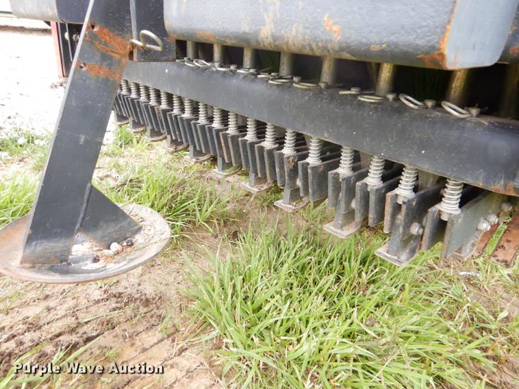 image for item ED9274 1999 Verti Seed 004-804 over seeder