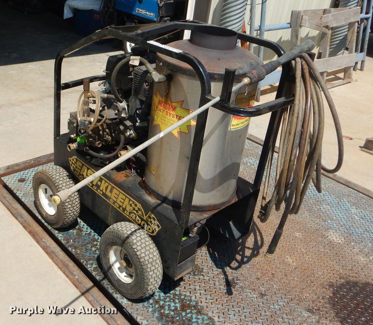 image for item ED9279 Easy Kleen Magnum Gold 4000 pressure washer