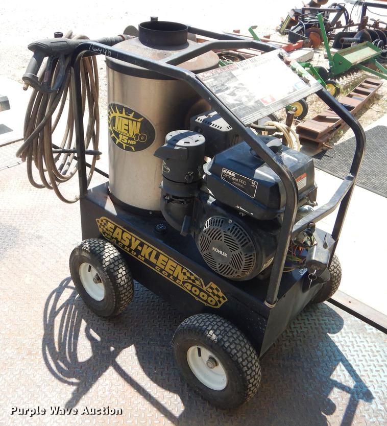 image for item ED9279 Easy Kleen Magnum Gold 4000 pressure washer