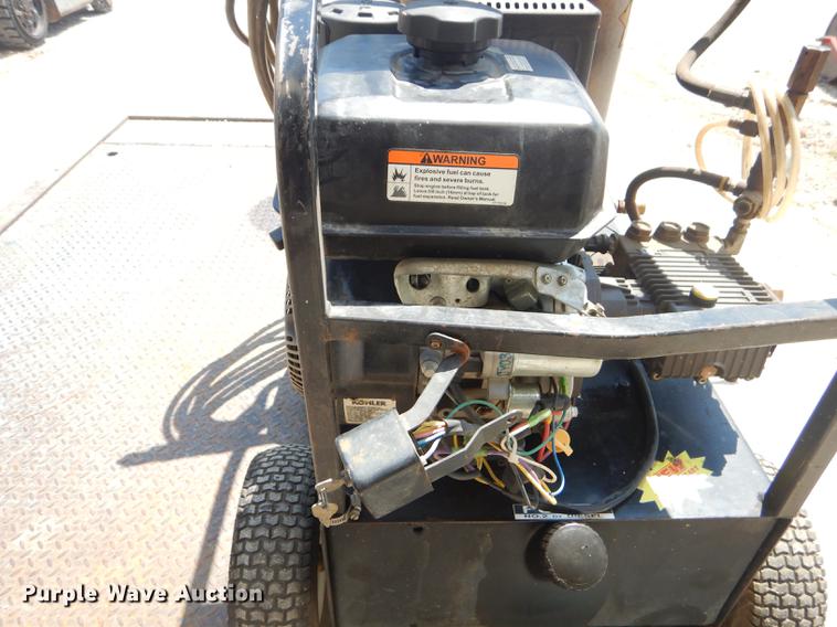 image for item ED9279 Easy Kleen Magnum Gold 4000 pressure washer