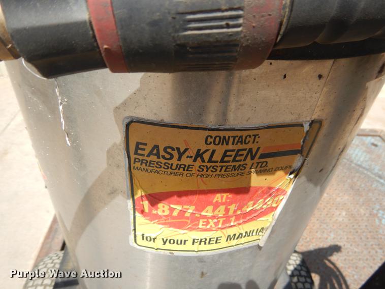 image for item ED9279 Easy Kleen Magnum Gold 4000 pressure washer