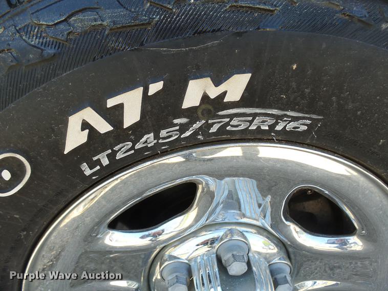 image for item EF9527 2002 Chevrolet Silverado 1500 Ext. Cab pickup truck