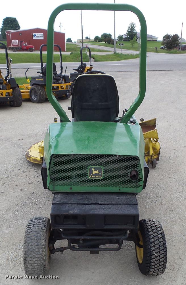 image for item EM9751 John Deere F935 lawn mower
