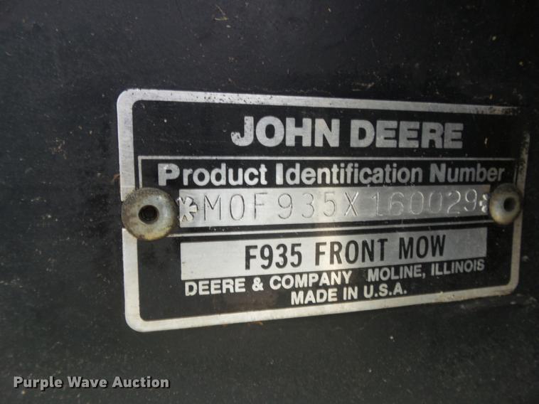 image for item EM9751 John Deere F935 lawn mower