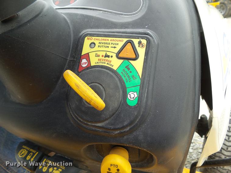 image for item EM9752 2008 Cub Cadet GT1554 lawn mower