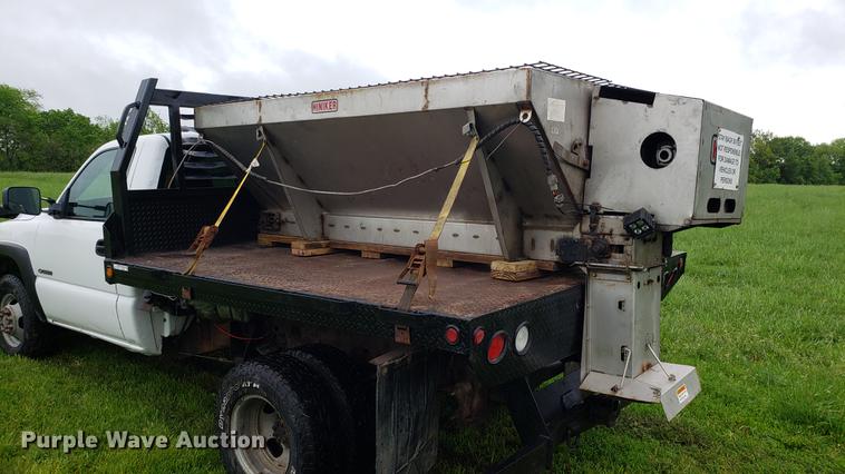 image for item EN9931 2001 Chevrolet Silverado 3500 dump bed pickup truck