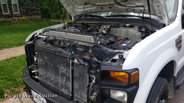 image for item EN9993 2008 Ford F350 Super Duty SuperCab flatbed pickup truck