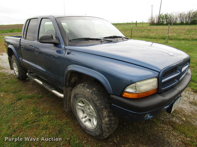image for item EU9655 2003 Dodge Dakota Sport Quad Cab pickup truck