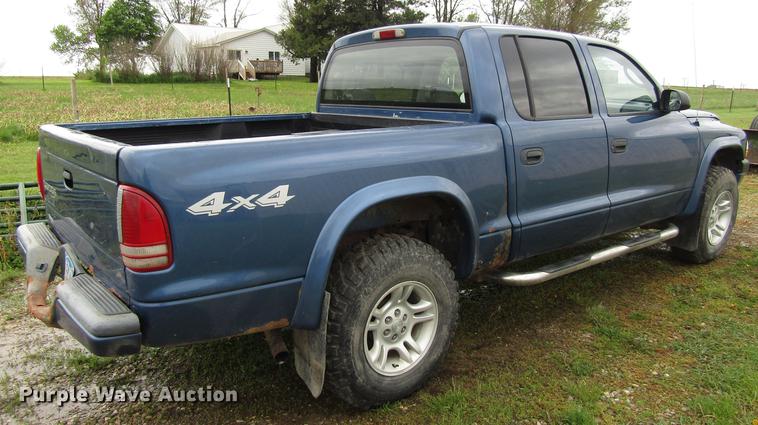image for item EU9655 2003 Dodge Dakota Sport Quad Cab pickup truck