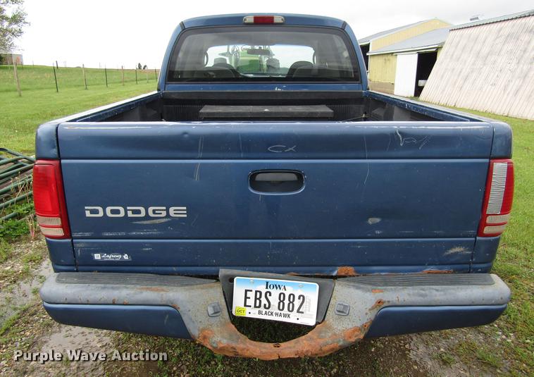image for item EU9655 2003 Dodge Dakota Sport Quad Cab pickup truck