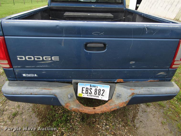 image for item EU9655 2003 Dodge Dakota Sport Quad Cab pickup truck