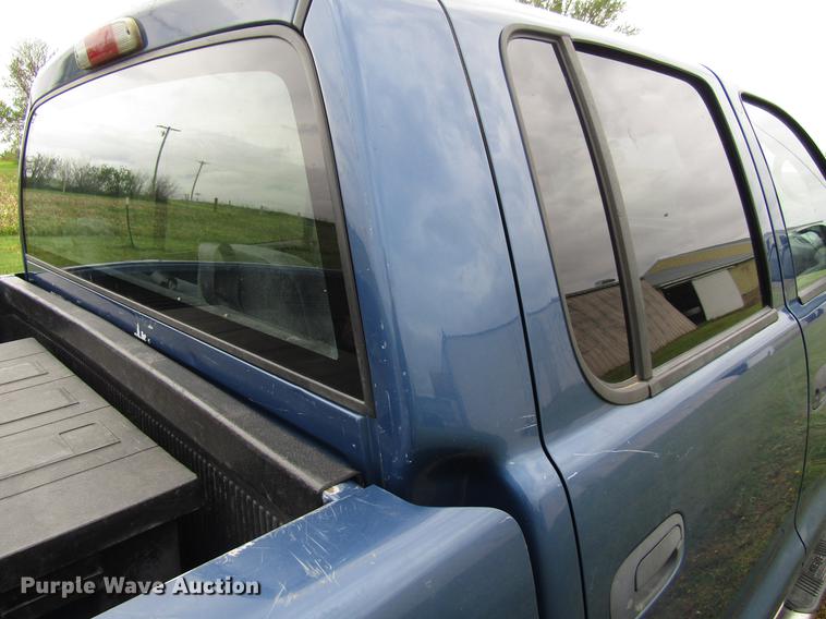 image for item EU9655 2003 Dodge Dakota Sport Quad Cab pickup truck