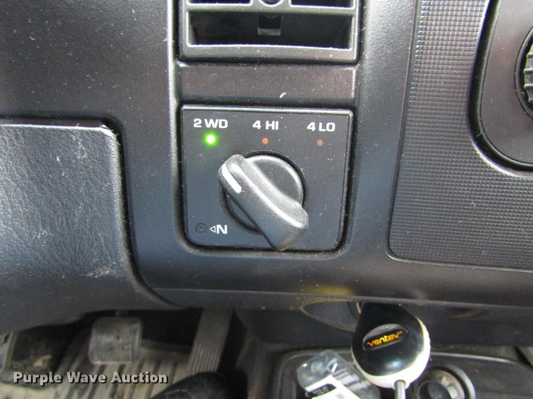 image for item EU9655 2003 Dodge Dakota Sport Quad Cab pickup truck