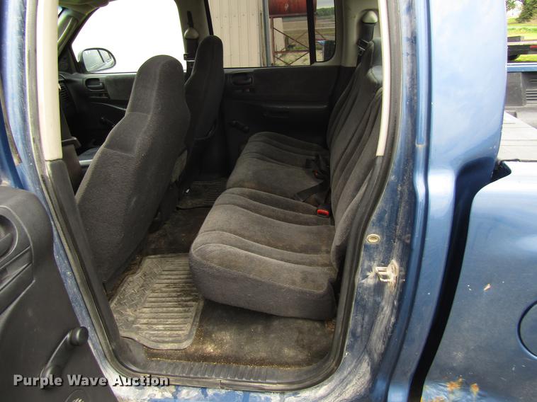 image for item EU9655 2003 Dodge Dakota Sport Quad Cab pickup truck