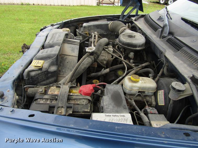 image for item EU9655 2003 Dodge Dakota Sport Quad Cab pickup truck