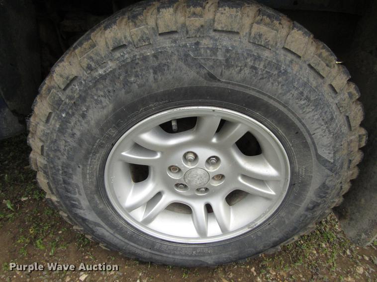 image for item EU9655 2003 Dodge Dakota Sport Quad Cab pickup truck