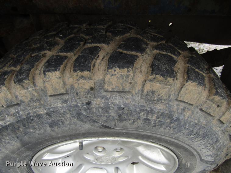 image for item EU9655 2003 Dodge Dakota Sport Quad Cab pickup truck