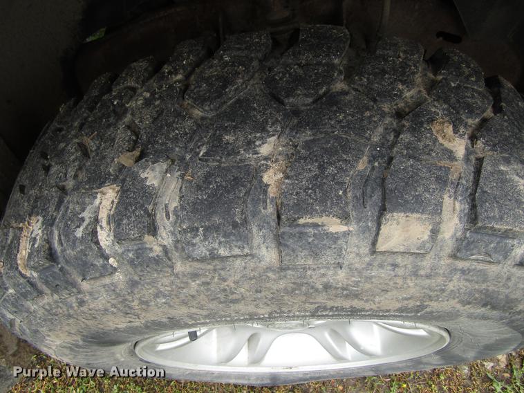 image for item EU9655 2003 Dodge Dakota Sport Quad Cab pickup truck