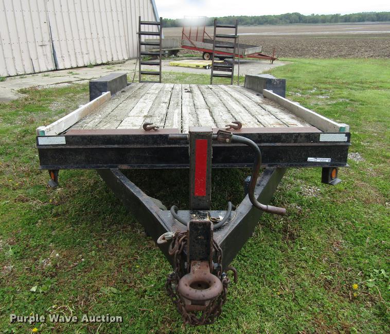 image for item EU9656 2001 Kiefer Built utility trailer