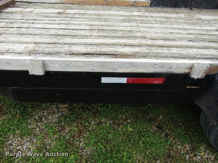 image for item EU9656 2001 Kiefer Built utility trailer