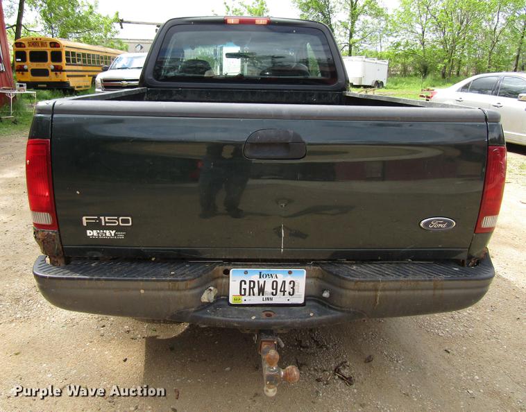image for item EU9658 2003 Ford F150 SuperCab pickup truck