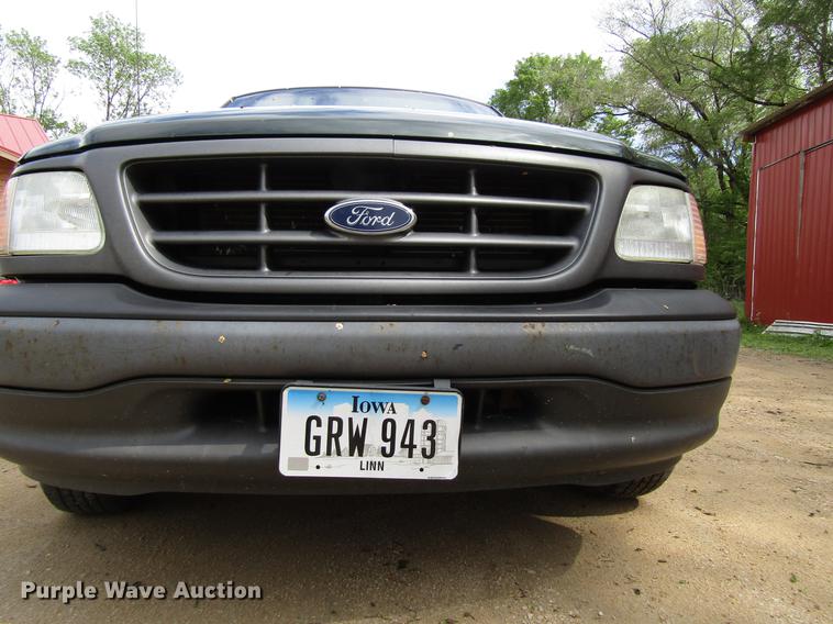 image for item EU9658 2003 Ford F150 SuperCab pickup truck