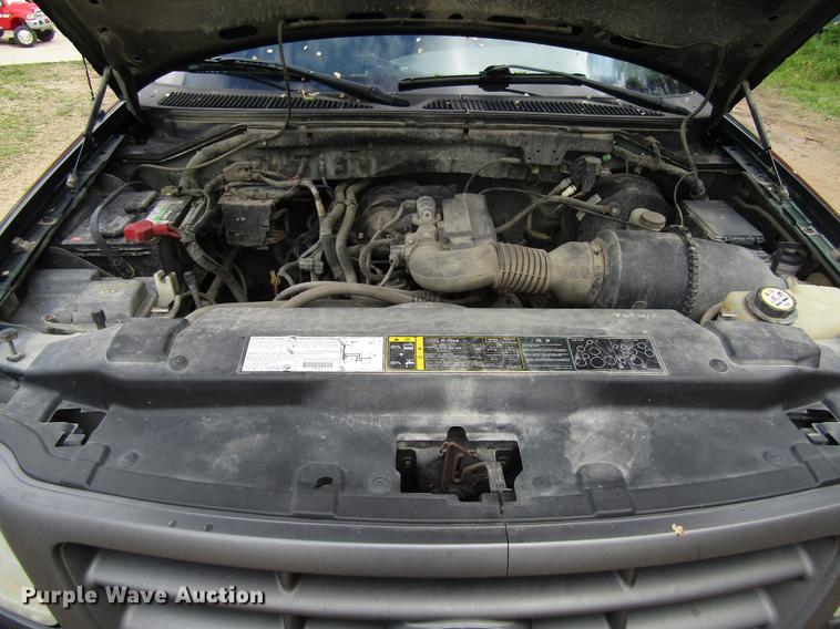 image for item EU9658 2003 Ford F150 SuperCab pickup truck