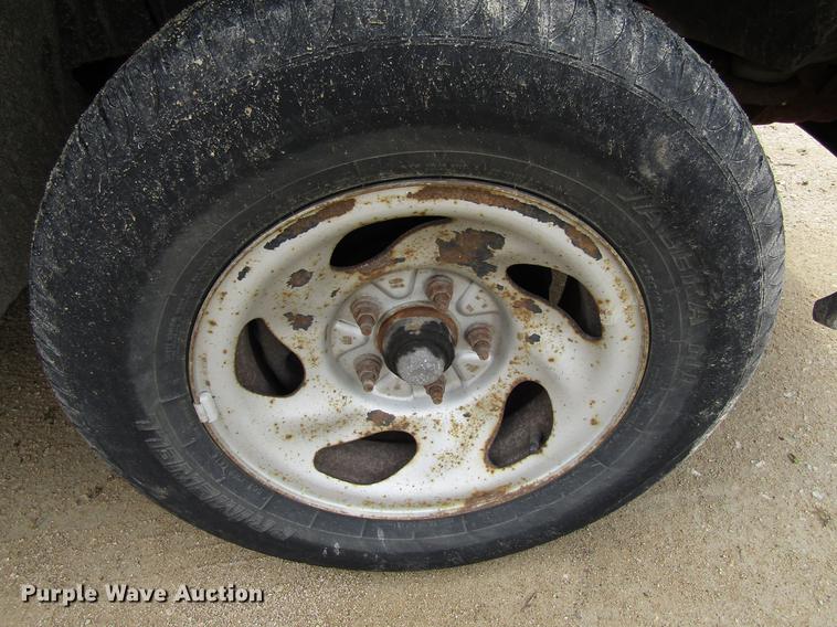 image for item EU9658 2003 Ford F150 SuperCab pickup truck